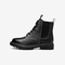百思图2020冬季新款商场同款时尚拼接前系带马丁靴女皮靴YYK22DD0