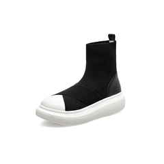 百思图2021冬季新款商场同款简约舒适厚底袜靴女短靴WFL01DD1