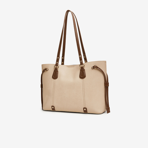 百思图2025春季新款商场同款人造革时尚背提包X3616AX5