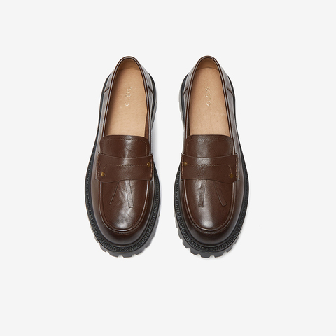 百思图2025春季新款时尚简约英伦学院风乐福鞋粗跟女单鞋WHY55AA5