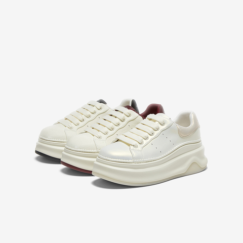 百思图2025春季新款时髦户外街头运动板鞋厚底女休闲鞋X8962AM5