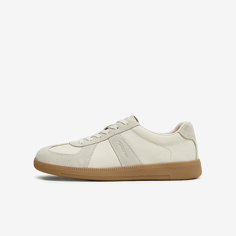 百思图2025春季新款商场同款时尚运动德训鞋平跟男休闲鞋EUP11AM5