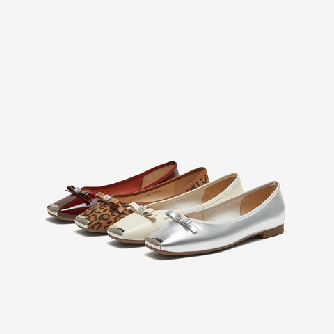 百思图2025春季新款简约通勤时尚蝴蝶结方头浅口女单鞋A4503AQ5