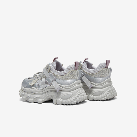 百思图2025夏季新款户外街头运动银色老爹鞋厚底女休闲鞋B2191BM5