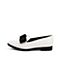 BELLE/百丽春季专柜同款白色光牛/黑色化纤布女单鞋3Z221AM4