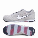 狼灰/白/校园红/队褐