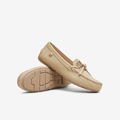 TATA/他她2025春商场同款时尚简约女豆豆鞋新款7GC20AA5