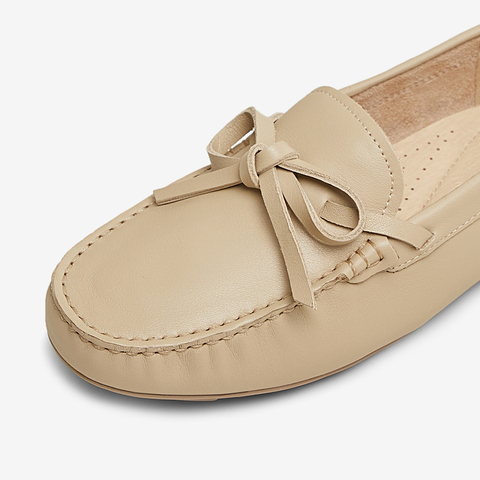 TATA/他她2025春商场同款时尚简约女豆豆鞋新款7GC20AA5