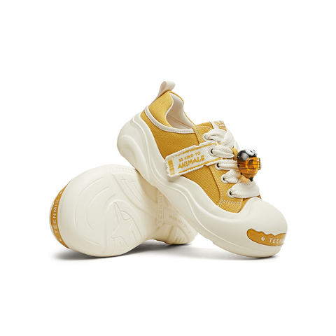 天美意2025夏新款商场同款趴趴农场系列百搭女休闲板鞋CIK20BM5