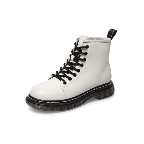 百思图2021冬季新款商场同款潮流简约八孔马丁靴女短靴TEP41DD1