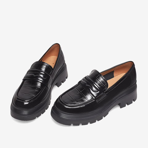 百思图2023春季新款商场同款时尚潮流通勤乐福鞋女单鞋VKZ02AA3