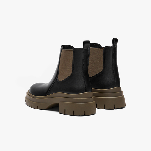 百思图2023冬季新款商场同款时髦潮流烟筒靴粗跟女短靴CD321DD3