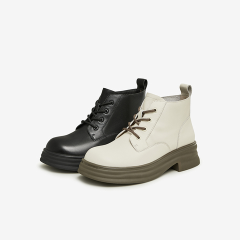 百思图2023冬季新款商场同款简约休闲马丁靴粗跟女短靴CD322DD3