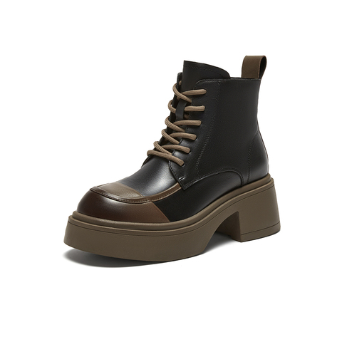 百思图2023冬季新款商场同款时髦潮流马丁靴粗跟女中靴SD581DZ3