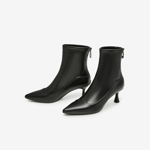 百思图2023冬季新款商场同款时髦简约时装靴细跟女中靴RRJ4CDZ3