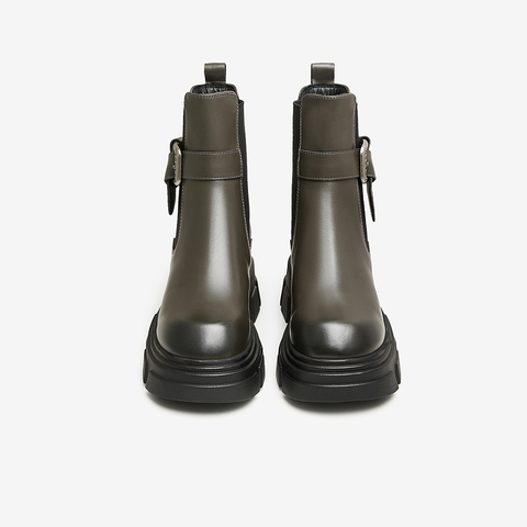 百思图2023冬新款商场同款时尚街头休闲烟筒靴粗跟女中靴TQD61DZ3