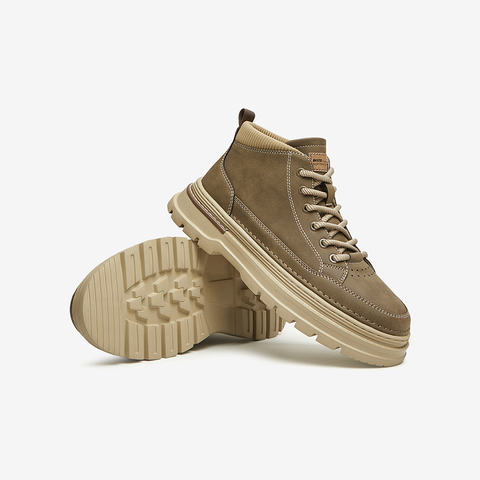 百思图2023冬季新款时髦户外运动休闲工装靴厚底男低靴1115JDM3