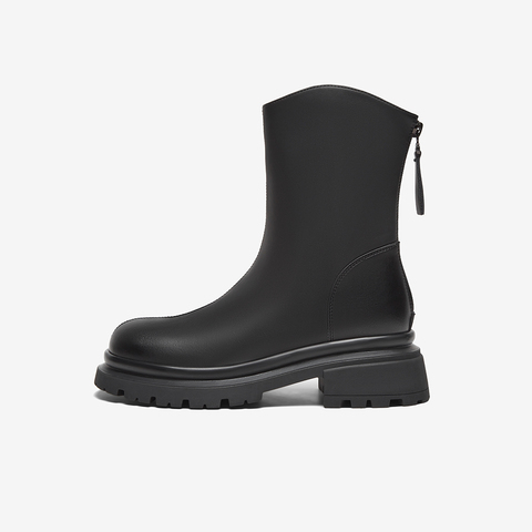 百思图2023冬季新款时尚简约街头时装靴粗跟圆头女短靴M5115DD3