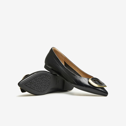 百思图2024春季新款时髦简约金属扣尖头浅口女单鞋RGR85AQ4