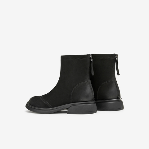 百思图2024冬季新款商场同款简约时尚时装靴粗跟女短靴S5561DD4