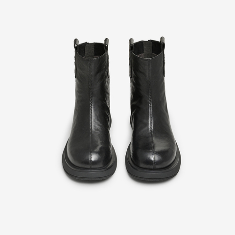 百思图2024冬季新款商场同款时尚简约休闲靴粗跟女短靴C8102DD4