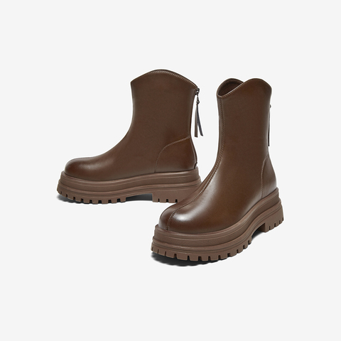 百思图2024冬季新款商场同款时尚户外休闲靴厚底女短靴BV505DD4