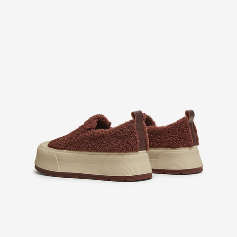 百思图2024冬季新款时尚户外运动毛毛鞋厚底圆头女休闲鞋E8617DM4