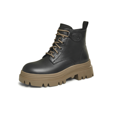 百思图2024冬季新款商场同款简约运动马丁靴粗跟女短靴ULU01DD4