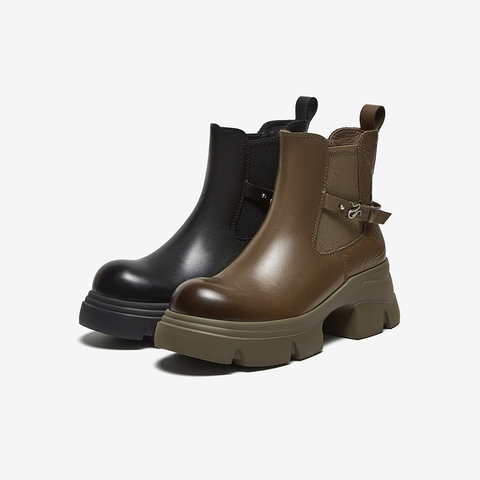 百思图2024冬季新款商场同款时尚街头烟筒靴粗跟女短靴A9820DD4