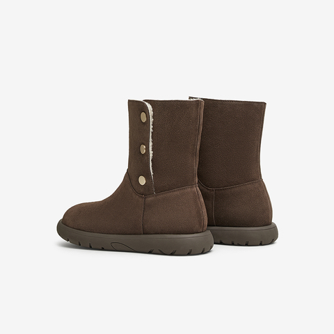 百思图2024冬季新款简约休闲户外雪地靴平跟圆头女中靴E4652DZ4