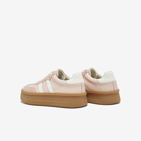 百思图2024春季新款商场同款时尚运动板鞋厚底女休闲鞋ID876AM4