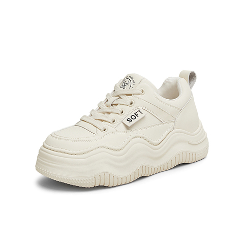 百思图2025春季新款时尚街头运动板鞋厚底圆头女休闲鞋X5910AM5