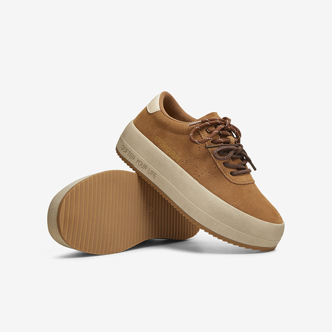 百思图2025春季新款时尚户外运动板鞋厚底女休闲鞋I5757AM5