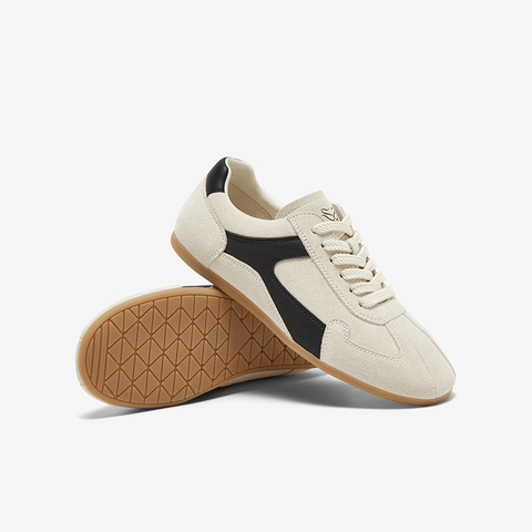 百思图2025春季新款时髦复古运动德训鞋平跟圆头女单鞋ULY03AM5