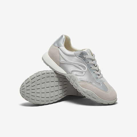 百思图2025春季新款商场同款复古运动德训鞋平跟女休闲鞋UMT10AM5