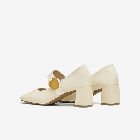 百思图2025春季新款时尚复古玛丽珍鞋粗跟方头女单鞋M1509AQ5