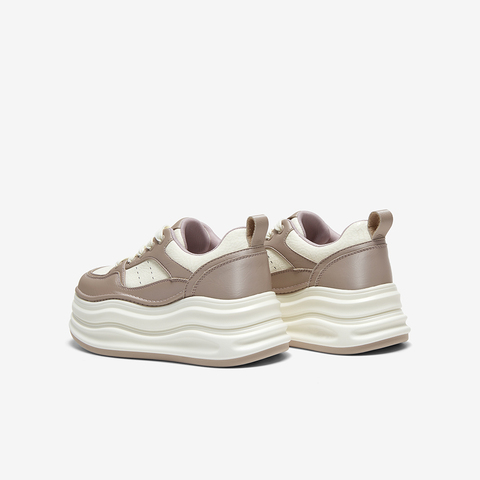 百思图2025春季新款商场同款街头运动板鞋厚底女休闲鞋X0061AM5