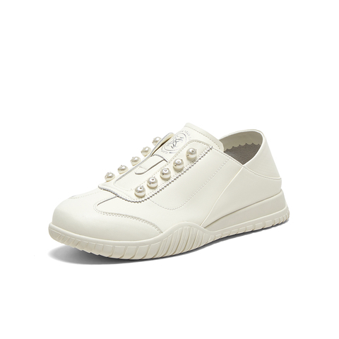 百思图2025春季新款商场同款简约休闲德训鞋平跟女休闲鞋E5261AM5