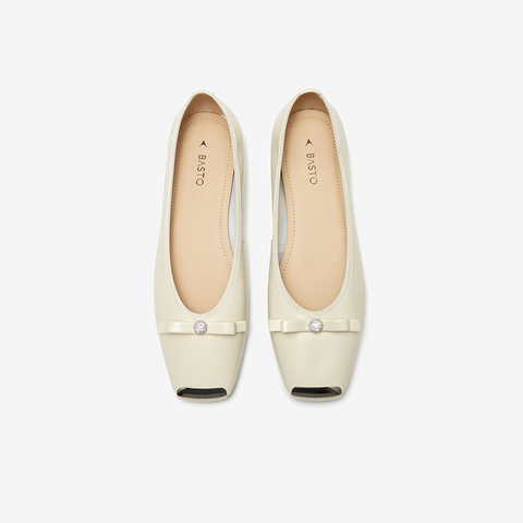 百思图2025春季新款简约通勤时尚蝴蝶结方头浅口女单鞋A4503AQ5