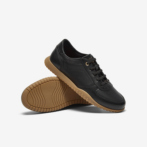 百思图2025春季新款商场同款简约户外平跟男休闲鞋L7097AM5