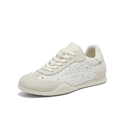 百思图2025春季新款简约户外复古运动德训鞋平跟女休闲鞋E5281AM5