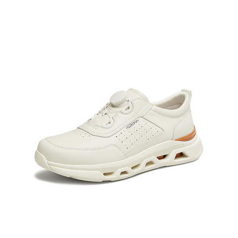 百思图2025春季新款商场同款潮流户外运动厚底男休闲鞋EJU37AM5