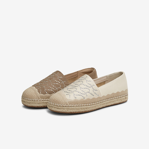 百思图2025春季新款时髦复古一脚蹬渔夫鞋平跟女单鞋A0251AA5