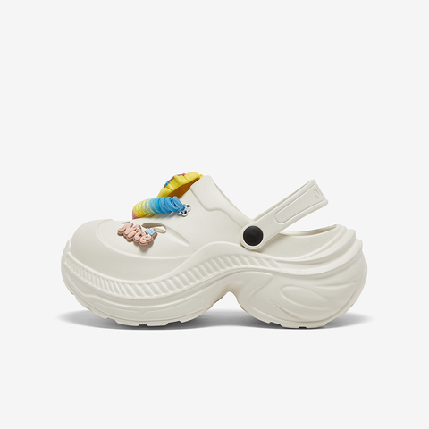 百思图2025夏季新款时尚潮流街头休闲洞洞鞋厚底女拖鞋X0022BH5