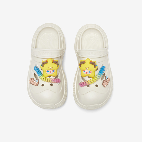 百思图2025夏季新款时尚潮流街头休闲洞洞鞋厚底女拖鞋X0022BH5