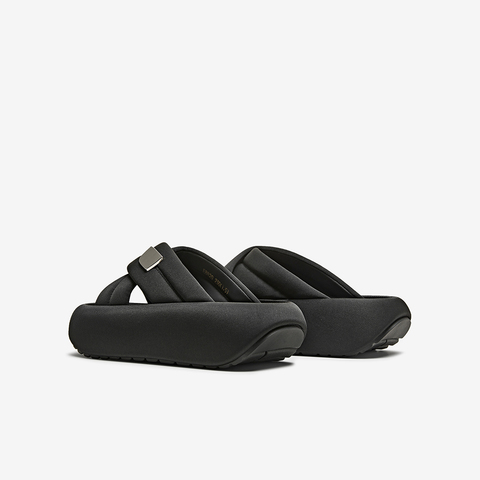 百思图2025夏季新款商场同款时尚简约休闲拖厚底女拖鞋E8820BT5