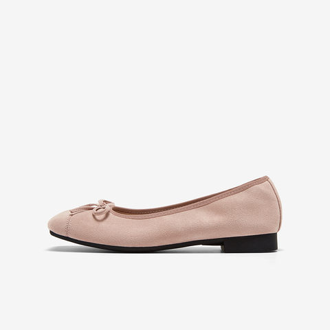 百思图2025秋季新款简约时尚蝴蝶结浅口方头女单鞋B2700CQ5