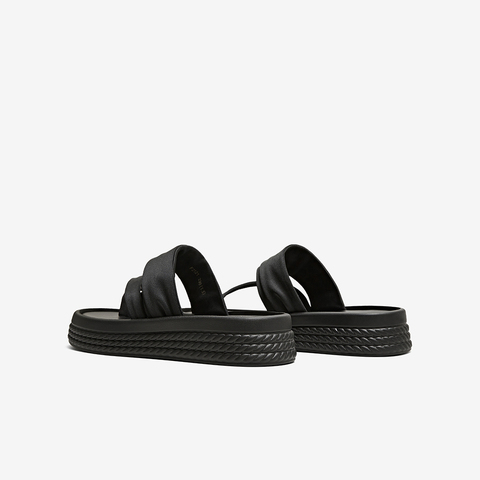 百思图2025夏季新款时尚户外潮流时装拖厚底女拖鞋F2121BT5