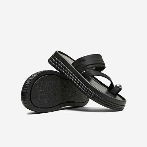 百思图2025夏季新款时尚户外潮流时装拖厚底女拖鞋F2121BT5