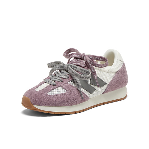 百思图2025秋季新款时尚复古户外运动德训鞋平跟女休闲鞋I5765CM5